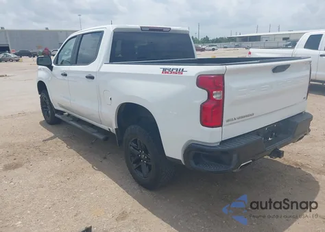 2020 Chevrolet Silverado 1500 4Wd Short Bed Lt Trail Boss z USA, uszkodzony, nr VIN 1GCPYFED9LZ290728